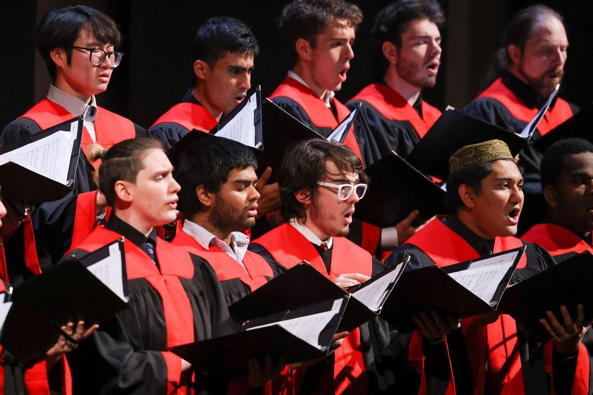 Rensselaer Concert Choir singing in balcony at EMPAC.