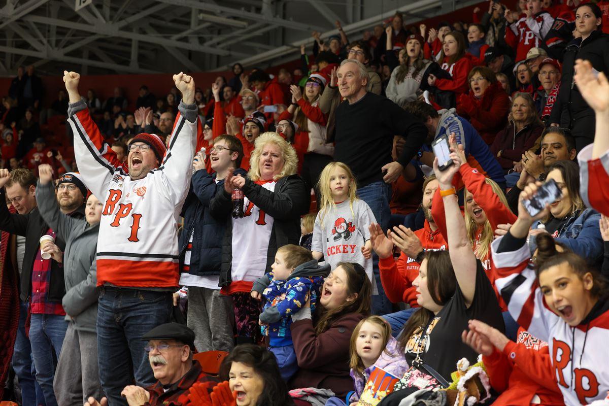 Crowd of fans cheers wildly at the Big Red Freakout.